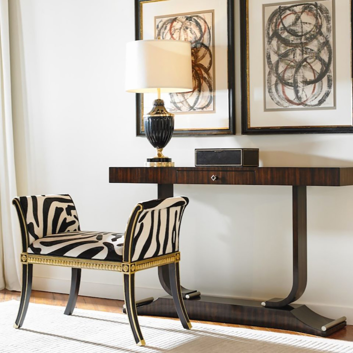 Ebony Zebrano Veneer Decoratif Console Table