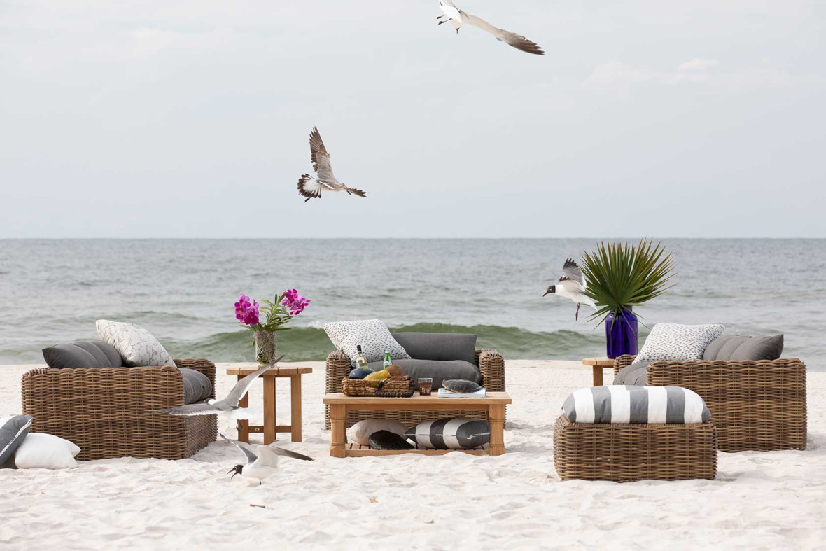 Summer Classic Montecito Luxury Outdoor Set