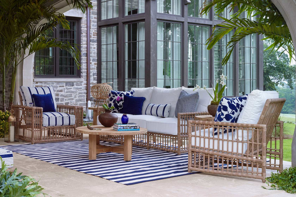 Summer Classic Newport Luxury Outdoor Set